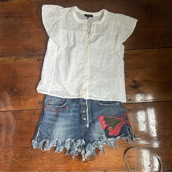 1. State eyelet top - Picture 9 of 9